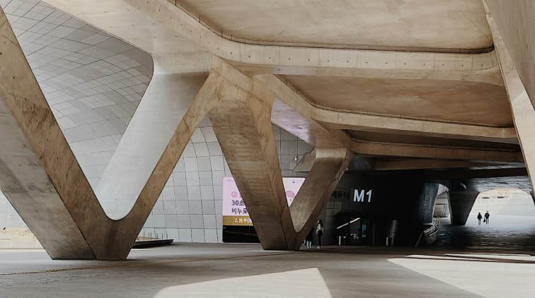 Versatile use of Star Cement in architectural designs.